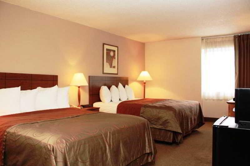Ramada By Wyndham Bismarck Hotel Cameră foto